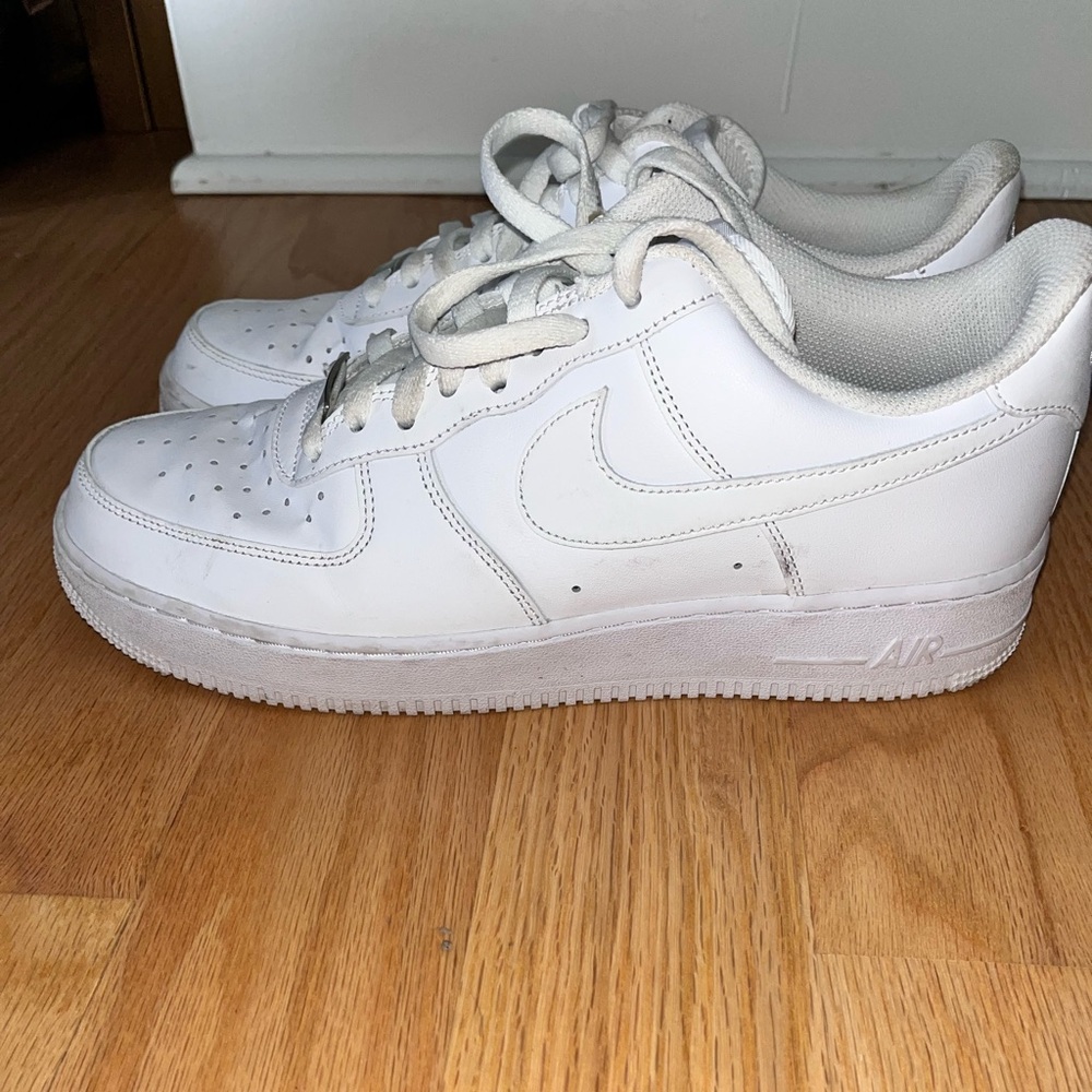 MENS NIKE AIR FORCE ONES